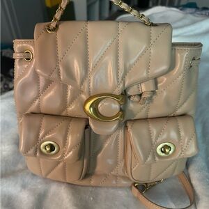 Elegant Beige Quilted Women's Bag